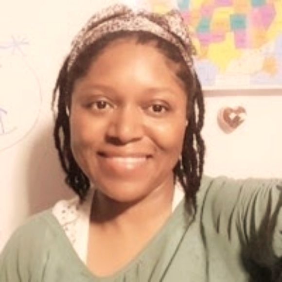 Meet your Posher, Dannise - Picture 1 of 1